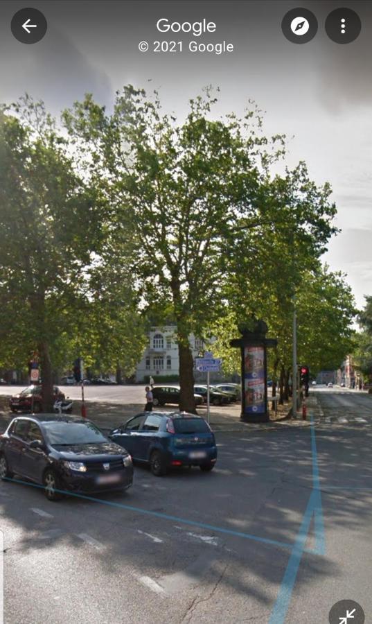 Апартаменты Le Petit Luxembourg Монтиньи-сюр-Самбр Экстерьер фото