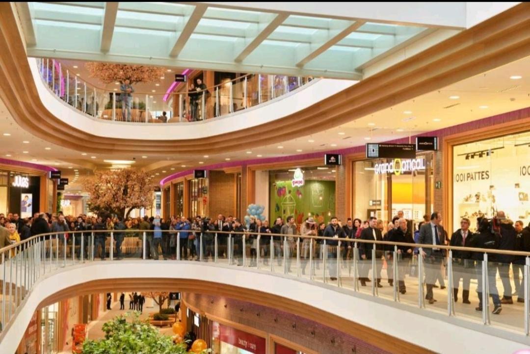 Апартаменты Le Petit Luxembourg Монтиньи-сюр-Самбр Экстерьер фото
